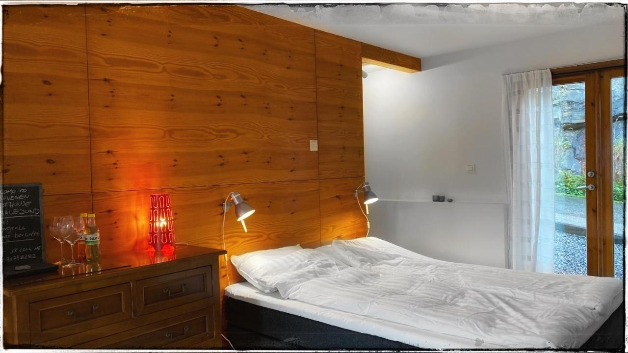 Bergvegen Guesthouse Ålesund Eksteriør billede